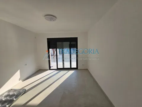 Prodaja, kuća, 186m², Bar, Crna Gora - image 6