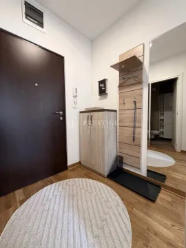 Izdavanje, jednosoban stan, 45m², City Kej, Podgorica - image 6