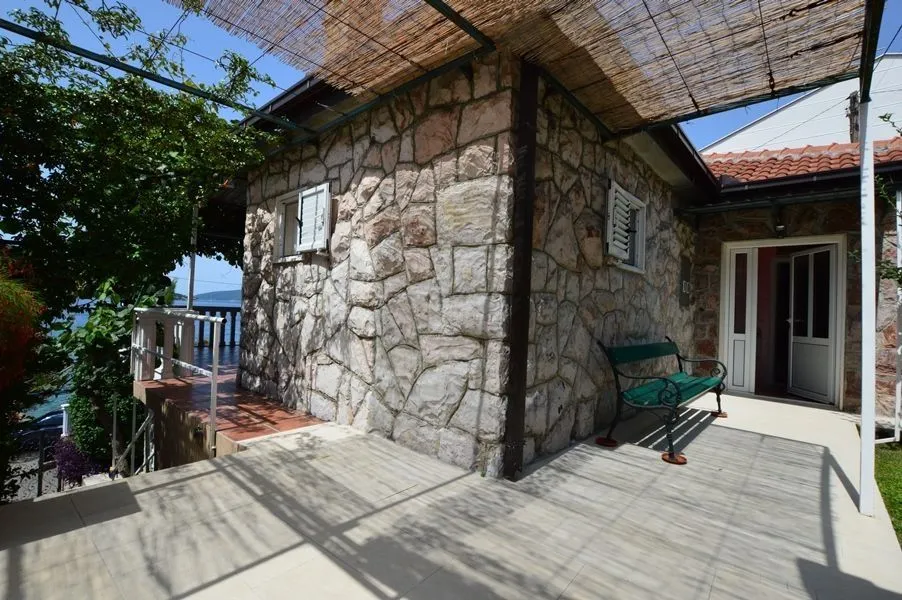 Prodaja, kuća, 91m², Kumbor, Herceg Novi
