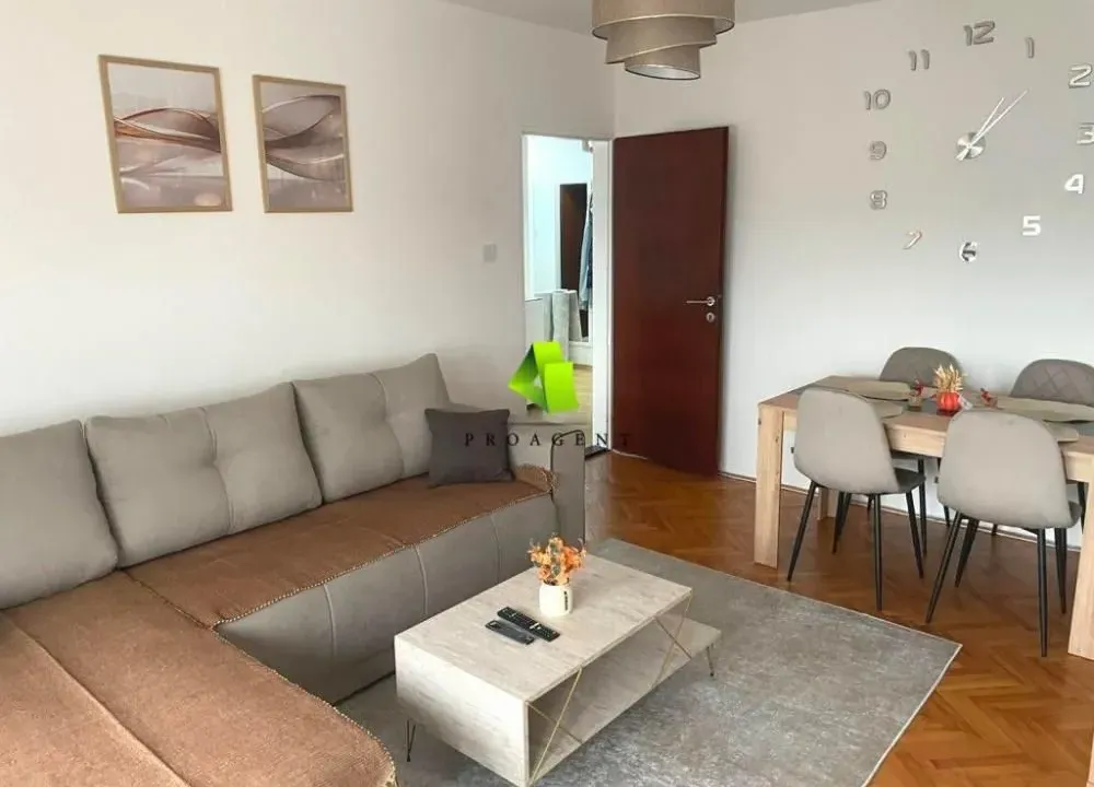 Sale, two bedroom apartment, 54m², Medijana, Niš