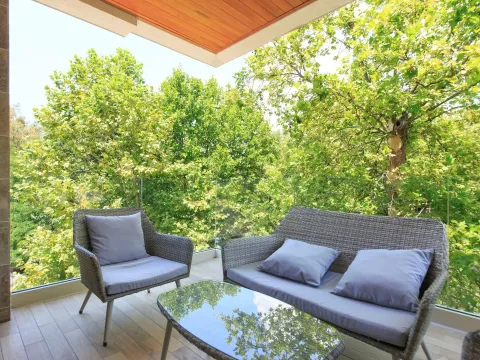 Prodaja, stan, 80m², Tivat, Crna Gora - image 14