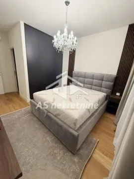 Izdavanje, trosoban stan, 76m², Savski Venac, Beograd - image 6
