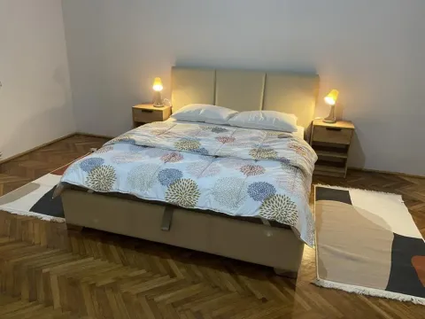 Rent, three bedroom apartment, 120m², Stari Grad, Beograd - image 12