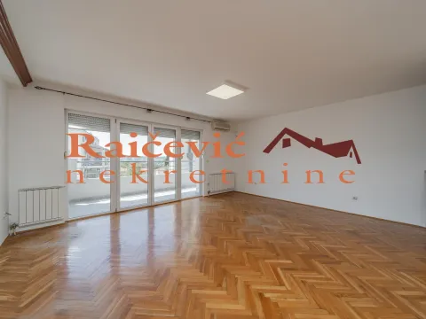 Prodaja, četvorosoban stan, 117m², Savski Venac, Beograd - image 3