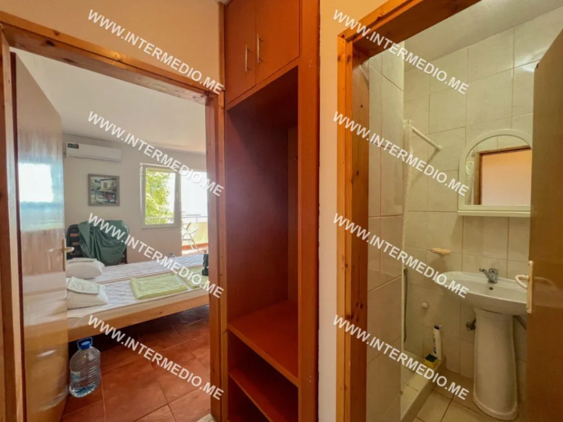 Prodaja, kuća, 180m², Kamenari, Herceg Novi