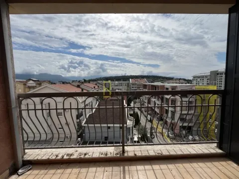 Prodaja, garsonjera, 36m², Momišići, Podgorica - image 4