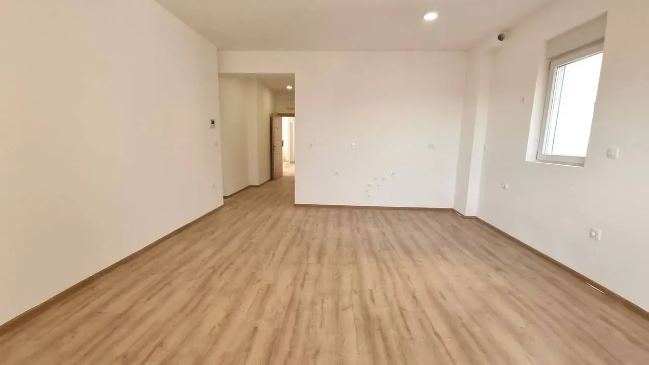 Prodaja, dvosoban stan, 64m², Dubovica, Budva