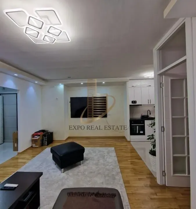 Izdavanje, dvosoban stan, 46m², Novi Beograd Blok 11, Novi Beograd Sve Podlokacije