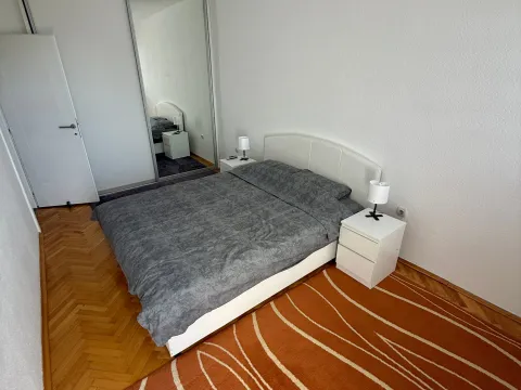 Rent, three bedroom apartment, 80m², Autobuska stanica, Podgorica - image 12