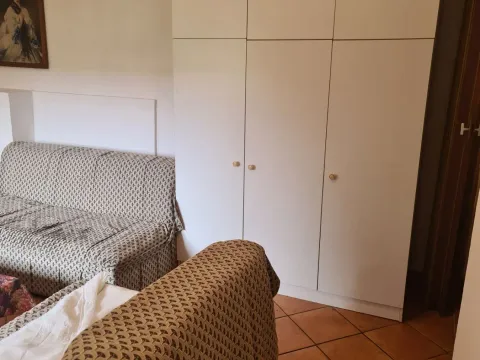 Rent, studio apartment, 40m², Tološi, Podgorica - image 2