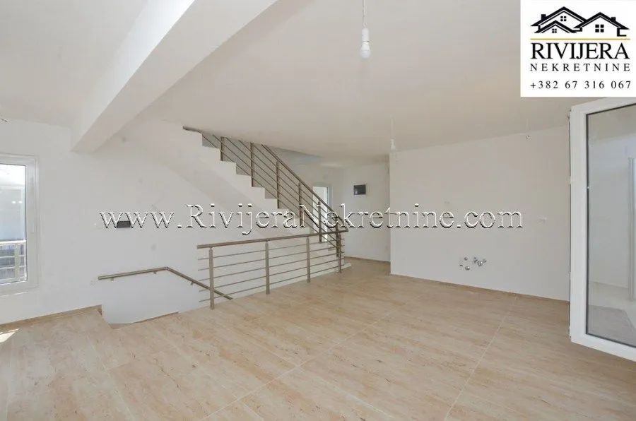 Prodaja, trosoban stan, 95m², Đenovići, Herceg Novi