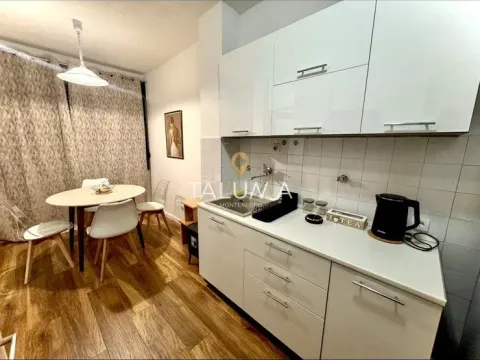 Izdavanje, trosoban stan, 95m², Tuški Put, Podgorica - image 2