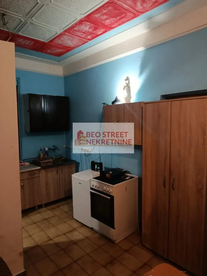 Izdavanje, jednosoban stan, 30m², Kotež, Palilula Sve Podlokacije