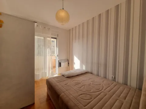 Rent, one bedroom apartment, 44m², Budva, Crna Gora - image 7