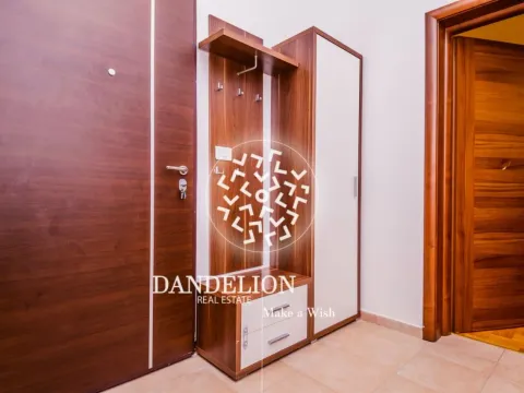 Izdavanje, dvosoban stan, 64m², Stari Aerodrom, Podgorica - image 6