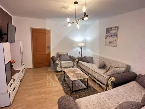 Rent, two bedroom apartment, 100m², Tološi, Podgorica - image 3