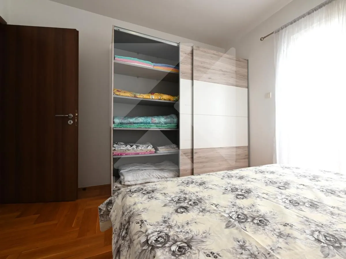Prodaja, dvosoban stan, 98m², Ljubović, Podgorica