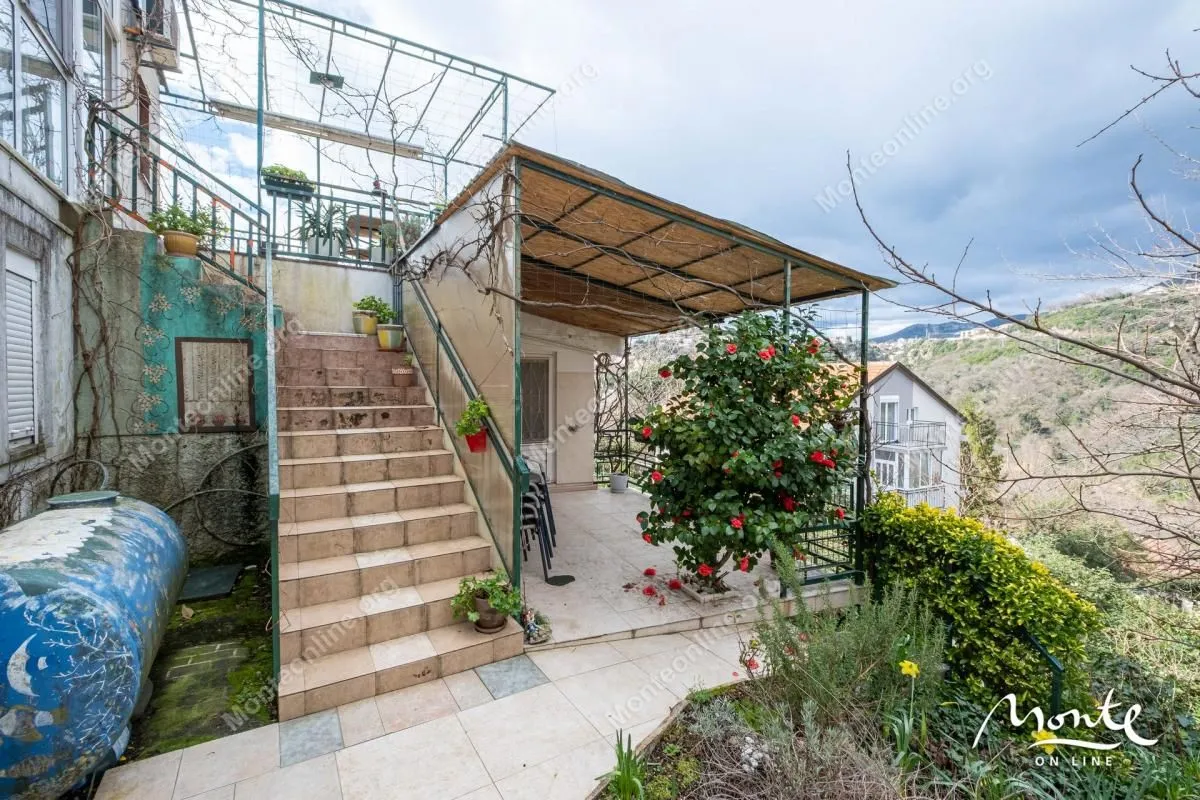 Prodaja, dvosoban stan, 71m², Topla, Herceg Novi
