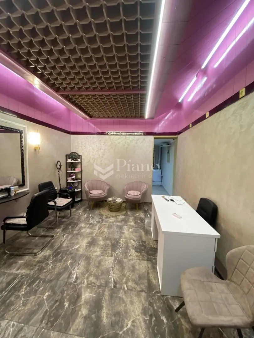 Izdavanje, poslovni prostor, 35m², Pejton, Podgorica