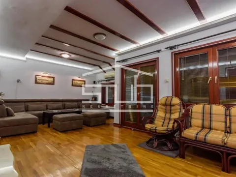 Prodaja, četvorosoban stan, 104m², Gundulićev Venac, Beograd - image 5