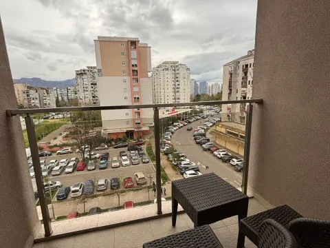 Izdavanje, jednosoban stan, 45m², Blok 9, Podgorica - image 11