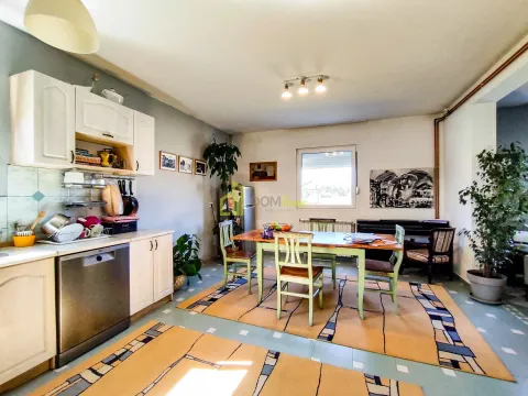 Prodaja, kuća, 150m², Tološi, Podgorica - image 5