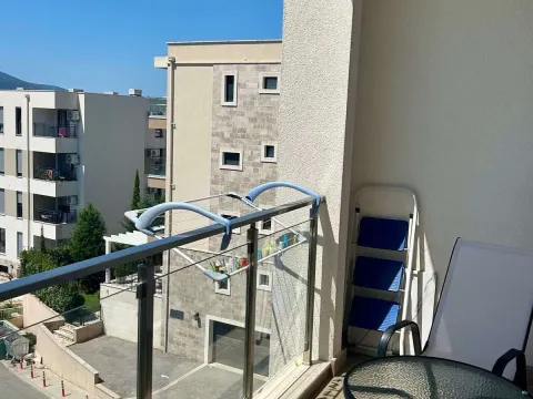 Izdavanje, dvosoban stan, 51m², Kava, Tivat - image 7