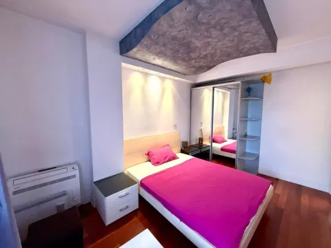 Izdavanje, dvosoban stan, 84m², Preko Morače, Podgorica - image 8