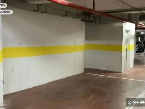 Prodaja, jednosoban stan, 40m², Central Point, Podgorica - image 10