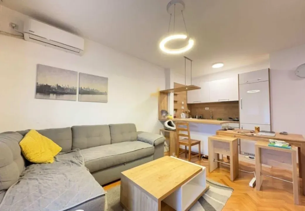 Prodaja, jednosoban stan, 43m², Preko Morače, Podgorica