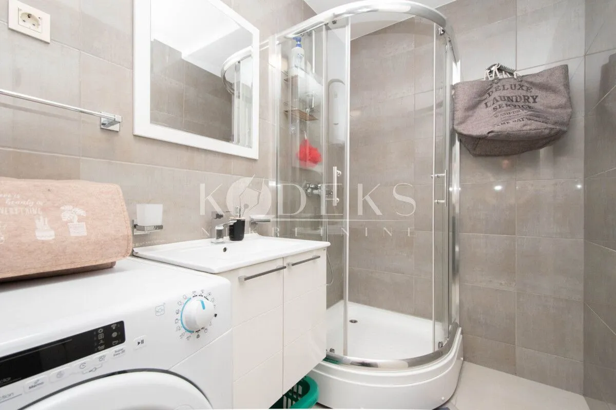 Izdavanje, trosoban stan, 87m², Zabjelo, Podgorica
