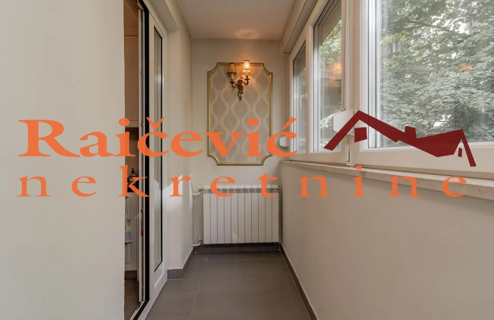 Prodaja, dvosoban stan, 62m², Centar, Stara Pazova