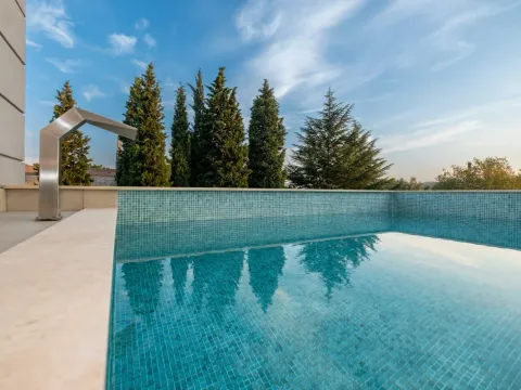 Rent, house, 180m², Gornja Gorica, Podgorica - image 6