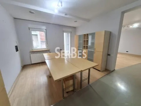 Rent, office space, 254m², Bulevar Oslobodjenja, Novi Sad Sve Podlokacije - image 5