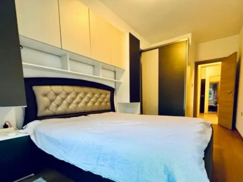 Izdavanje, dvosoban stan, 50m², Ljubović, Podgorica - image 7