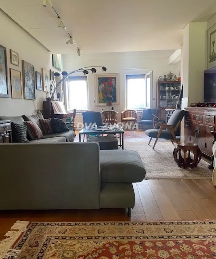Prodaja, ugostiteljski objekat, 630m², Stari Slankamen, Inđija