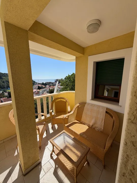 Sale, one bedroom apartment, 48m², Petrovac, Budva