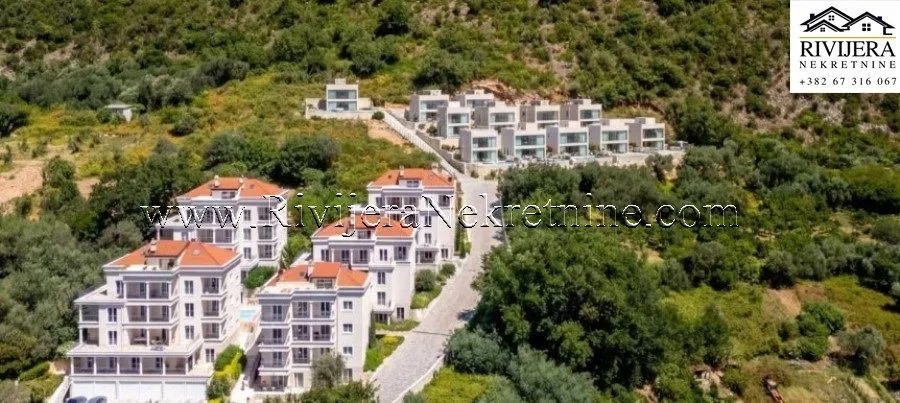Sale, house, 224m², Đenovići, Herceg Novi