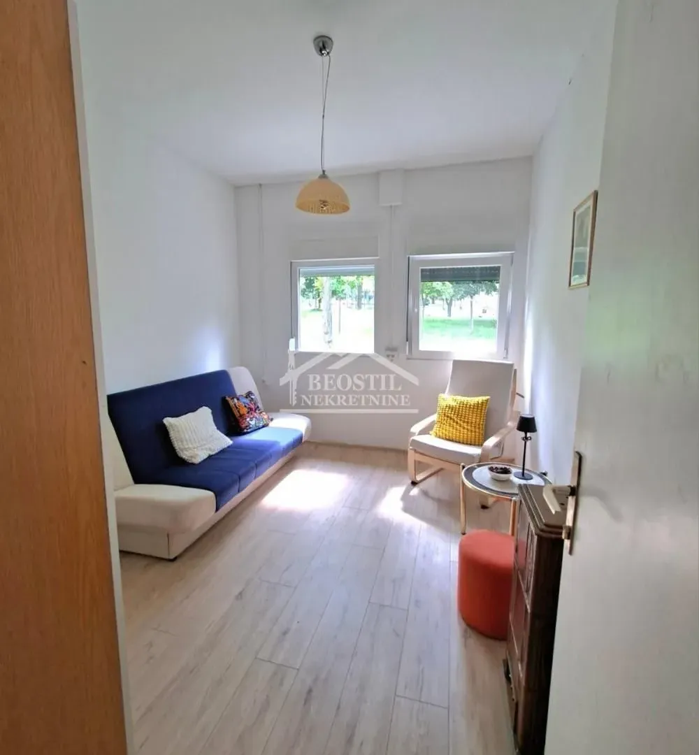 Rent, two bedroom apartment, 51m², Savski Venac, Beograd