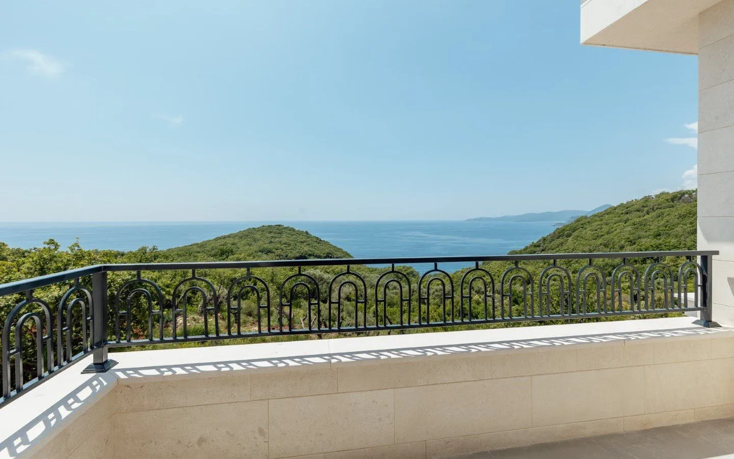 Sale, house, 318m², Reževići, Budva