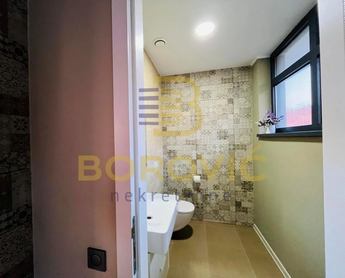 Sale, house, 580m², Sopot, Beograd