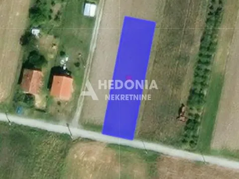 Sale, land lot, 1800m², Bečmen, Surčin - image 2