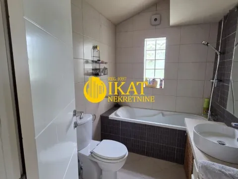 Sale, three bedroom apartment, 78m², Neimar, Vračar Sve Podlokacije - image 9