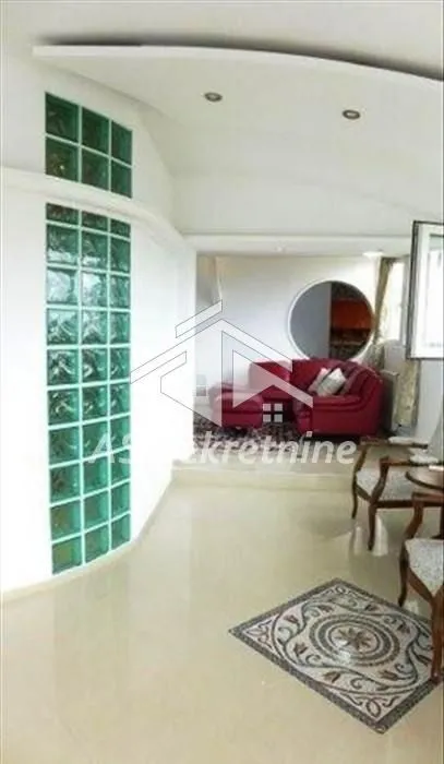 Prodaja, trosoban stan, 160m², Novi Beograd Blok 61, Novi Beograd Sve Podlokacije
