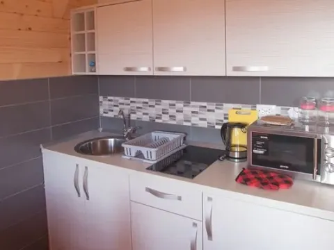 Prodaja, trosoban stan, 53m², Žabljak, Crna Gora - image 12