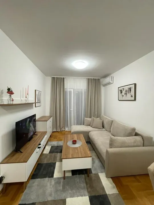 Rent, one bedroom apartment, 45m², Budva, Crna Gora