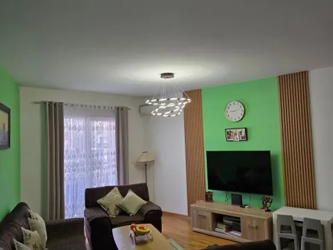 Prodaja, dvosoban stan, 73m², Ljubović, Podgorica - image 1