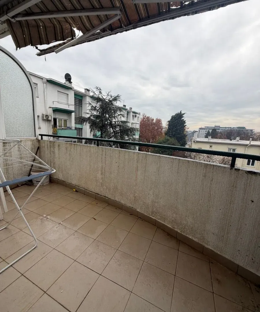 Prodaja, trosoban stan, 90m², Preko Morače, Podgorica