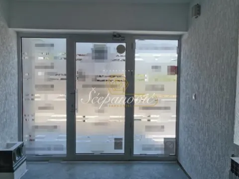 Rent, office space, 300m², Salajka, Novi Sad Sve Podlokacije - image 8