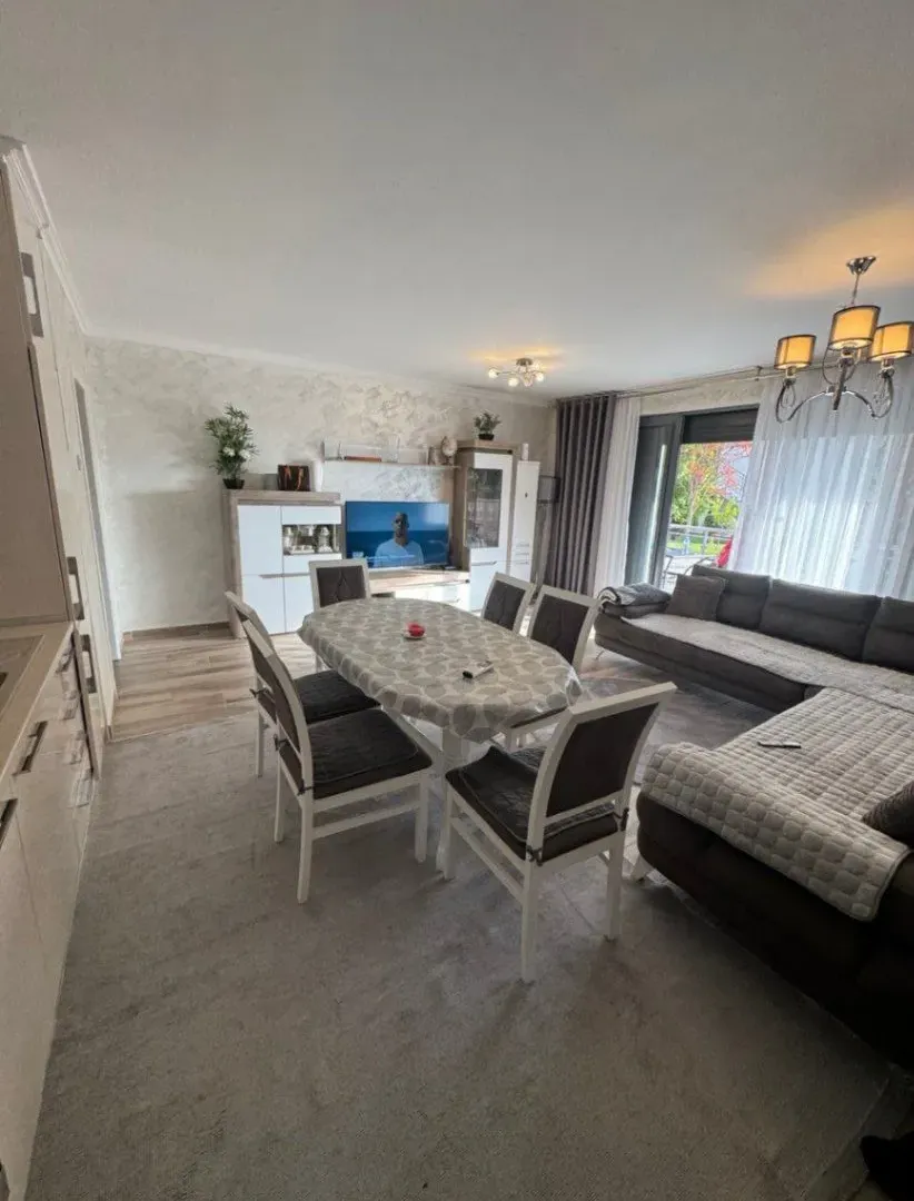 Sale, two bedroom apartment, 76m², Sveti Stefan, Budva